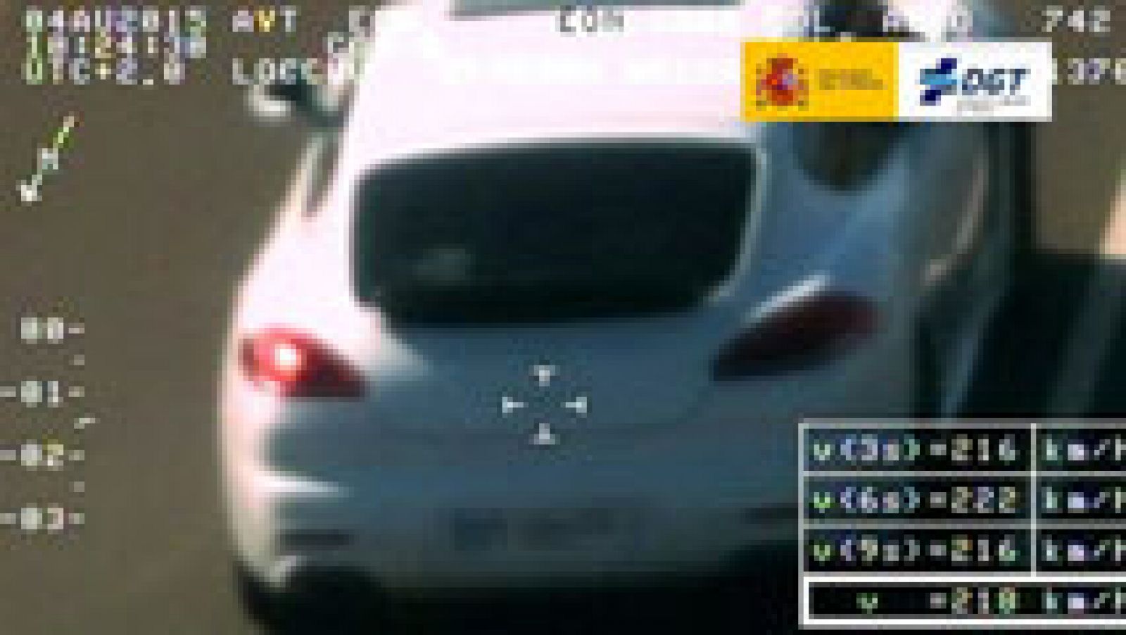 Telediario 1: Interceptado un conductor a 218 km/h con su hijo sin el sistema de seguridad | RTVE Play