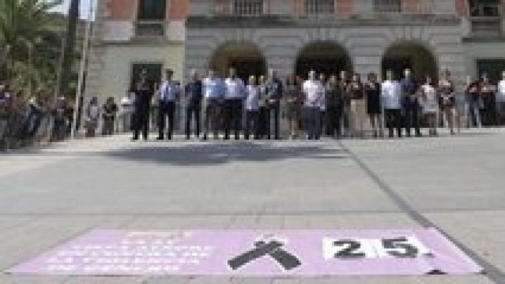 Telediario 1 - Telediario - 15 horas - 06/08/15