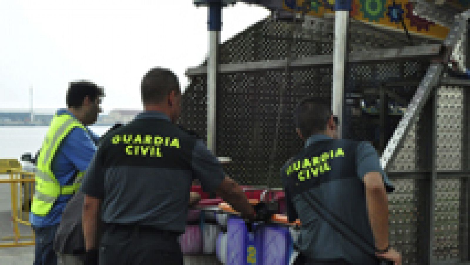 Telediario 1: Detenidos 26 inmigrantes en la "Operación Fin de Feria" | RTVE Play