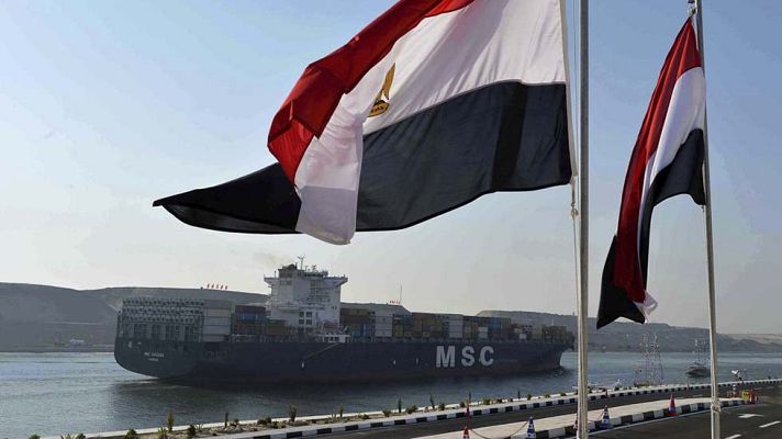 Telediario 1 - Al Sisi inaugura la ampliación del canal de Suez