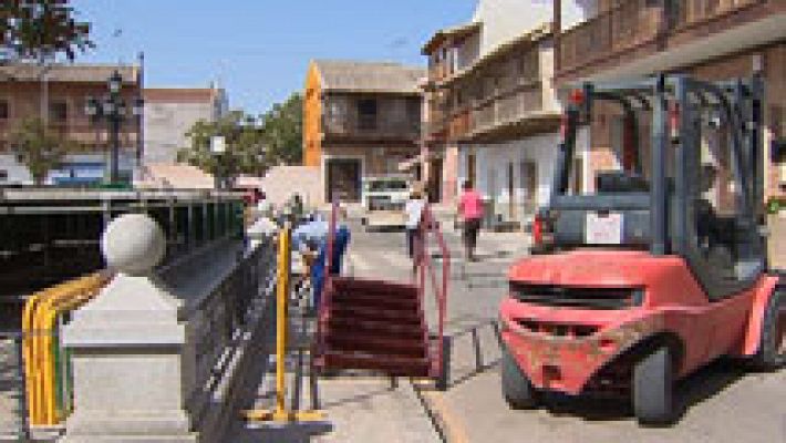 Telediario 1 - Muere golpeado por un toro cuando grababa un encierro