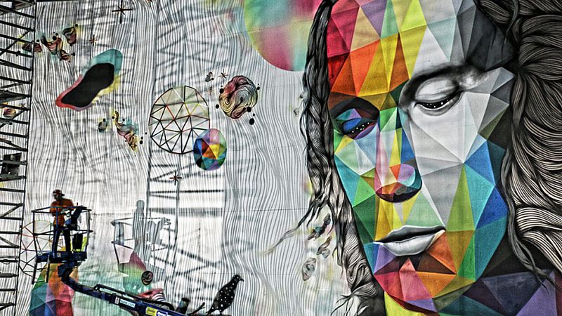 El Laboratorio de RTVE.es está publicando todo este verano el primer microdocumental sobre streetart en Madrid pensado para ser consumido en Instagram, la red social favorita de los grafiteros. El proyecto intenta ahondar en este movimiento global en