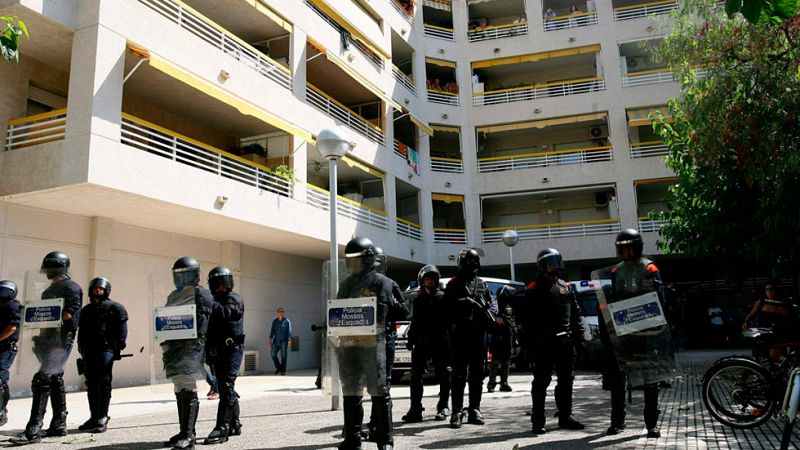 El Consejero de Interior comparecerá en el Parlament para dar explicaciones por la muerte del senegalés