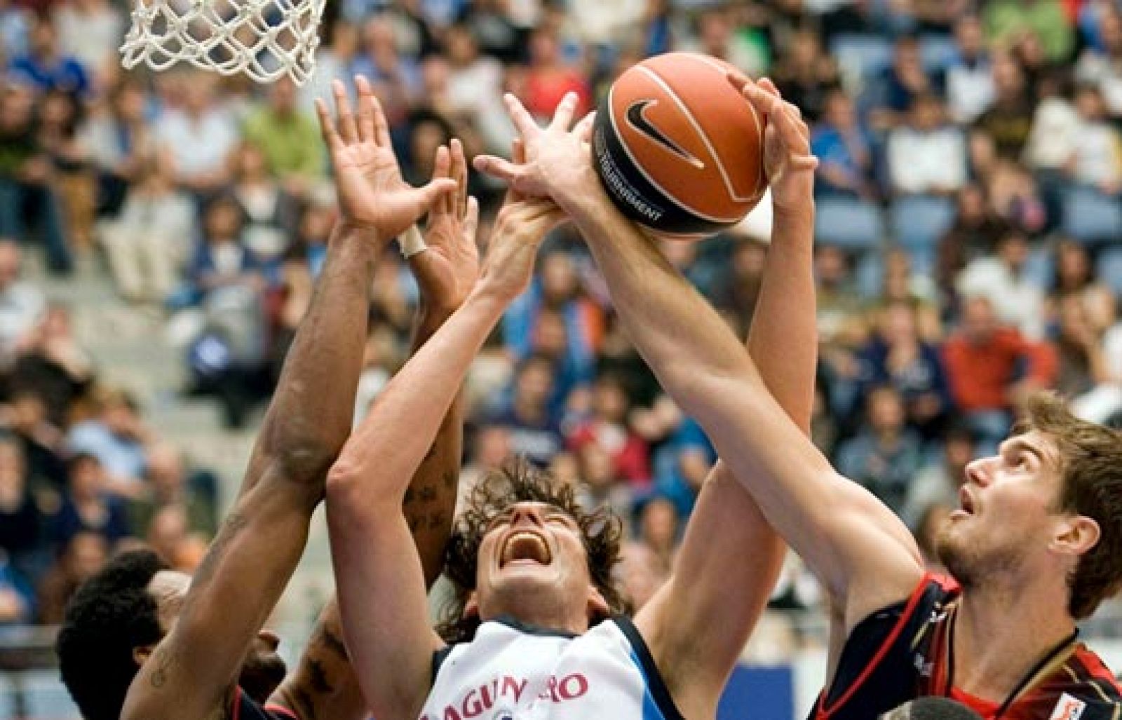 5ª jornada de la Liga ACB: Bruesa GBC 75 -  Tau Cerámica 62 - Baloncesto en RTVE | Ver