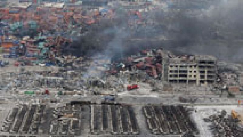 Preocupación por la toxicidad de los productos químicos quemados en la explosión de Tianjín 
