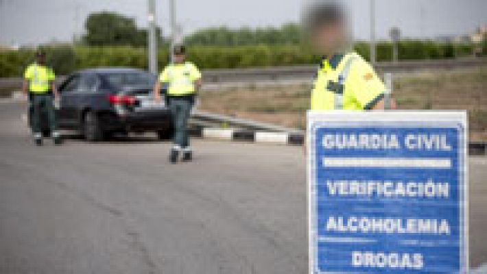 Tráfico intensifica estos días sus controles de alcohol y drogas