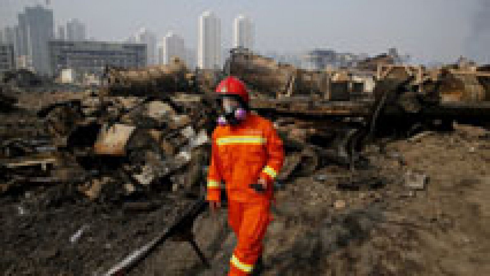 Telediario 1: Más de 100 muertos en Tianjin mientras crece el descontento por la falta de información | RTVE Play