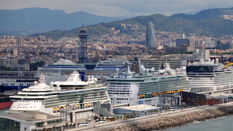 Crece un 5% la llegada de cruceros a Barcelona, por donde pasan 2 millones y medio de turistas al año 