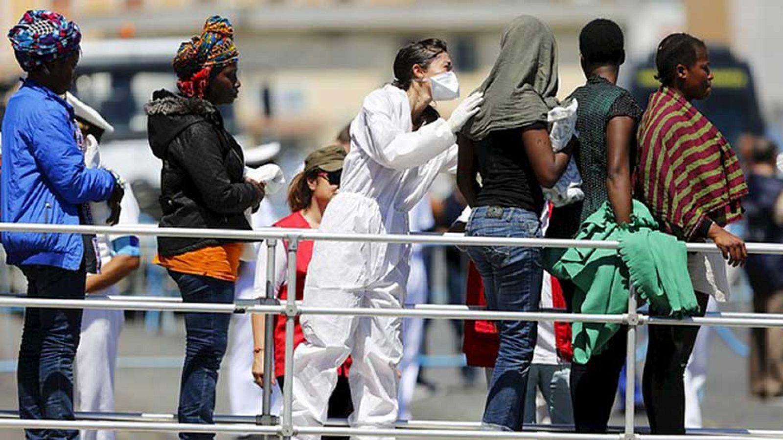 El último naufragio en el Mediterráneo se ha cobrado 49 vidas