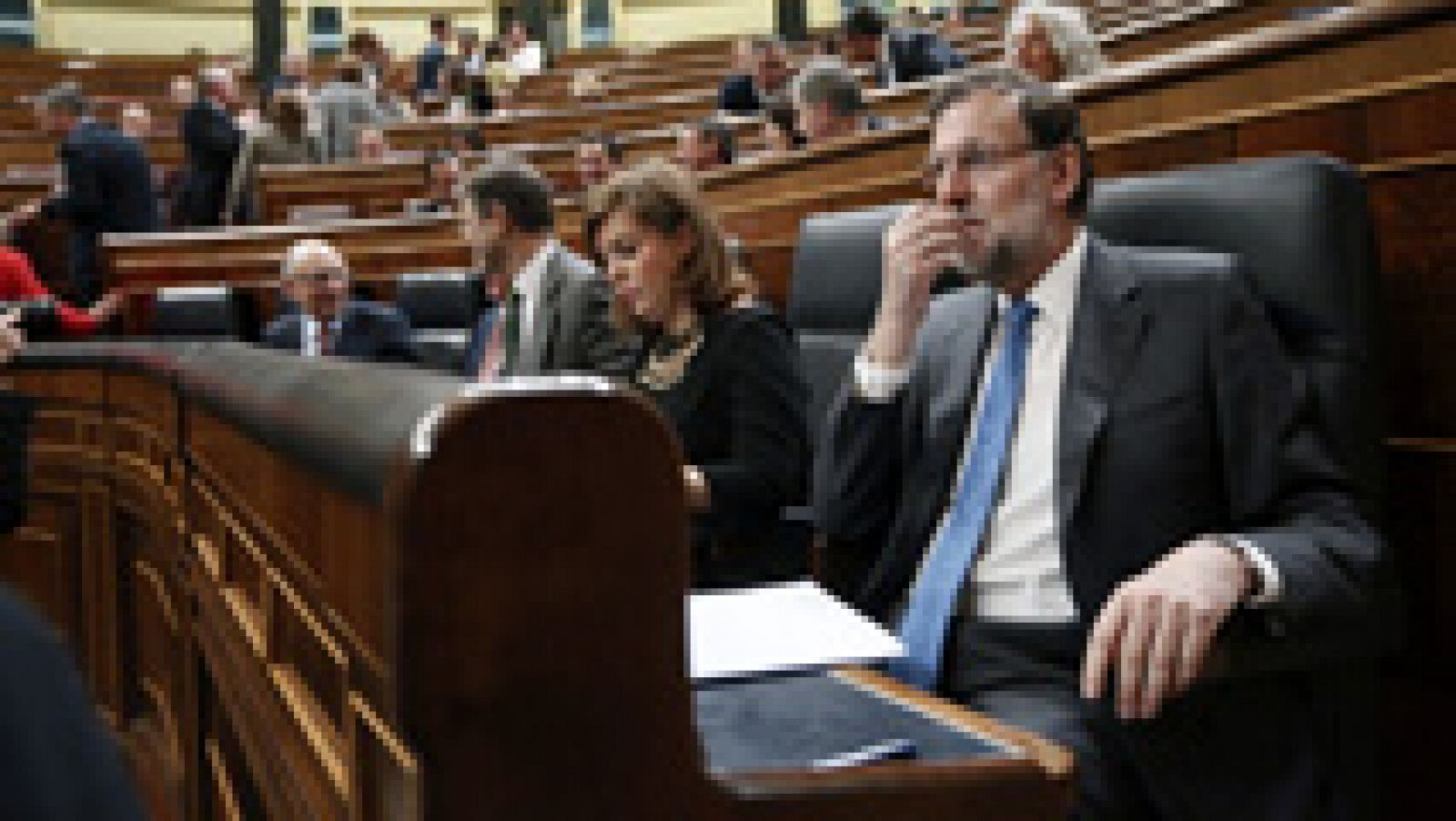 Telediario 1: El Congreso de los Diputados debatirá el tercer rescate a Grecia | RTVE Play