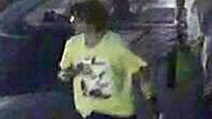 Informativo 24h - Tailandia sigue la pista de un hombre grabado por las cámaras en el lugar del atentado de Bangkok