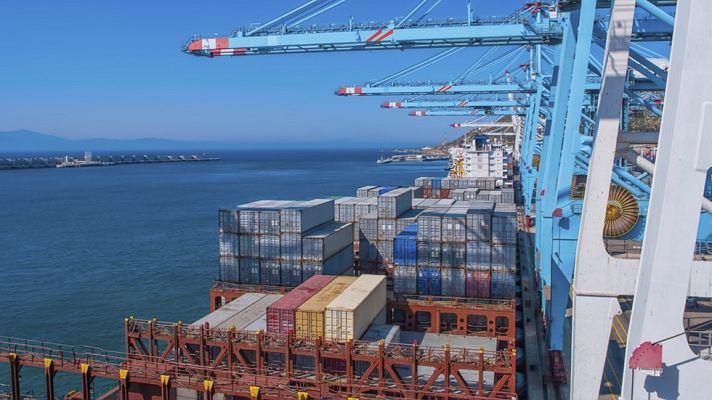 Telediario 1 - Las exportaciones españolas entre enero y junio sumaron la cifra récord de 125.122 millones de euros