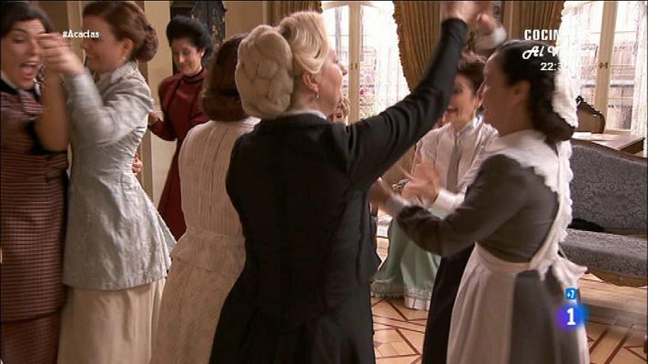 Acacias 38 - Consuelo hace una fiesta en casa de Trini