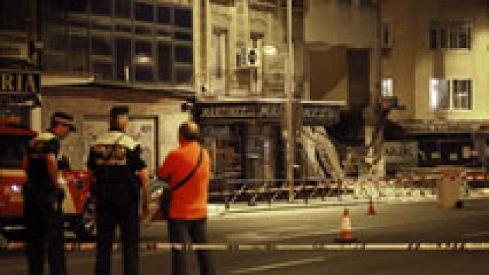 Desalojan un edificio de Madrid antes de derrumbarse