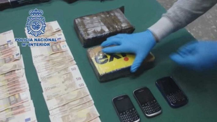 Telediario 1 - 32 detenidos en Málaga e incautados 16 kilos de cocaína y varias armas
