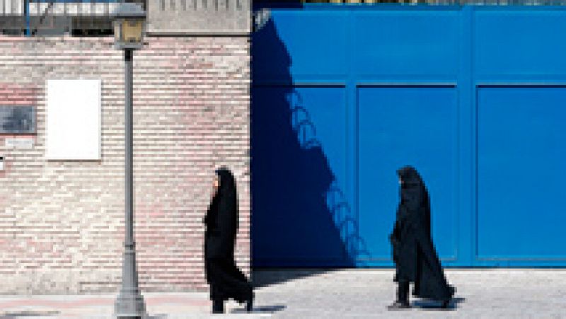 Londres reabre su embajada en Teherán cuatro años después