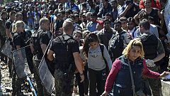 Cerca de 8.000 inmigrantes pasan de Grecia a Macedonia en las últimas 24 horas