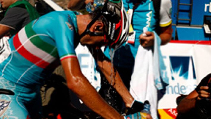 Vincenzo Nibali, expulsado de la Vuelta