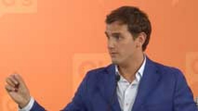 Podemos y Ciudadanos también reunidos con sus principales activos