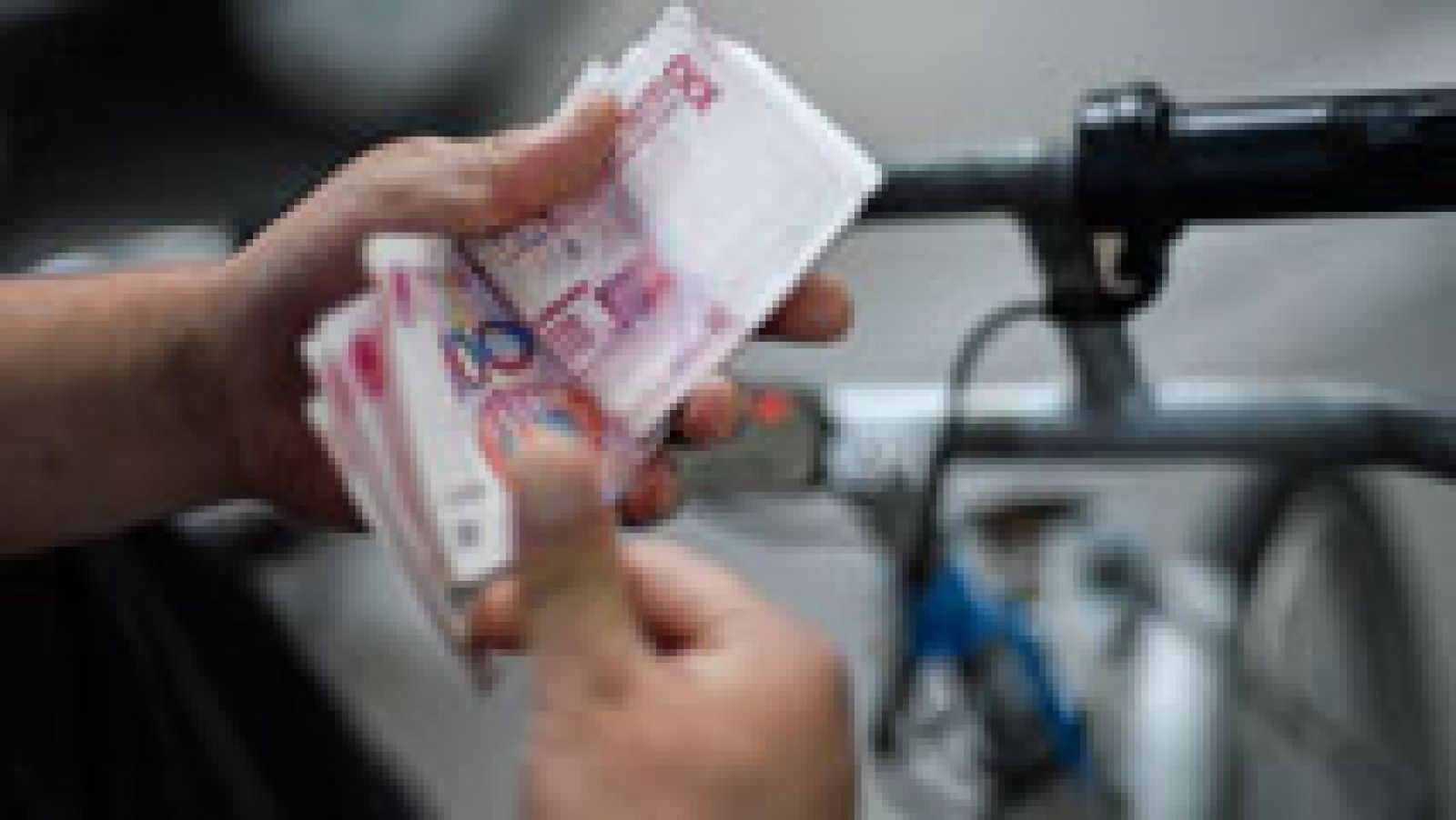 China recorta tipos y reduce los requerimientos de reserva de la banca
