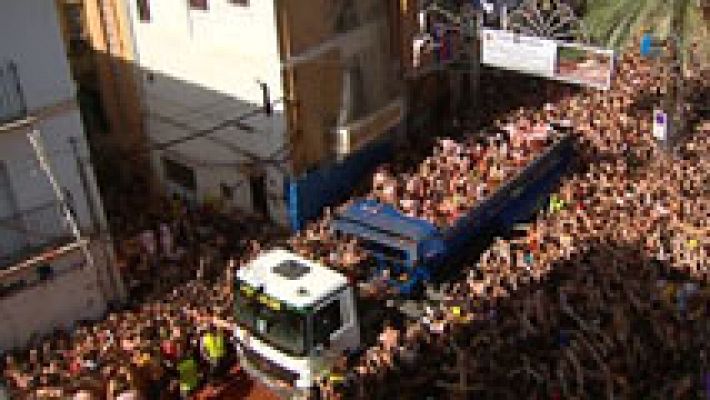 La tomatina de Buñol, en Valencia, cumple 70 años