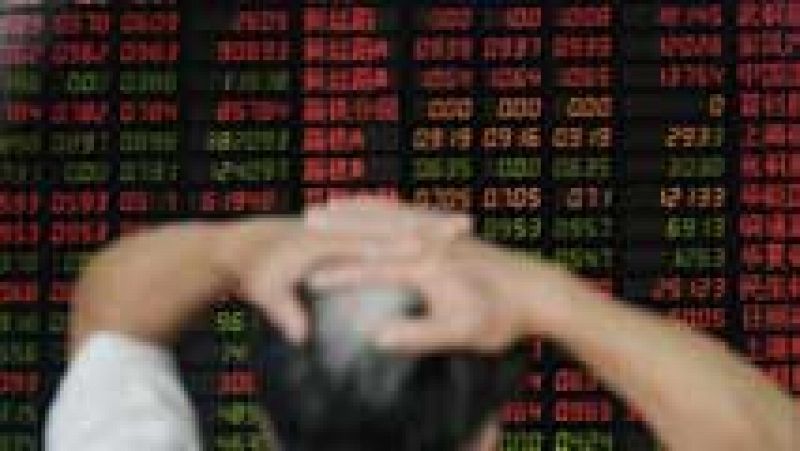 Las Bolsas chinas cierran con pérdidas una jornada muy volátil
