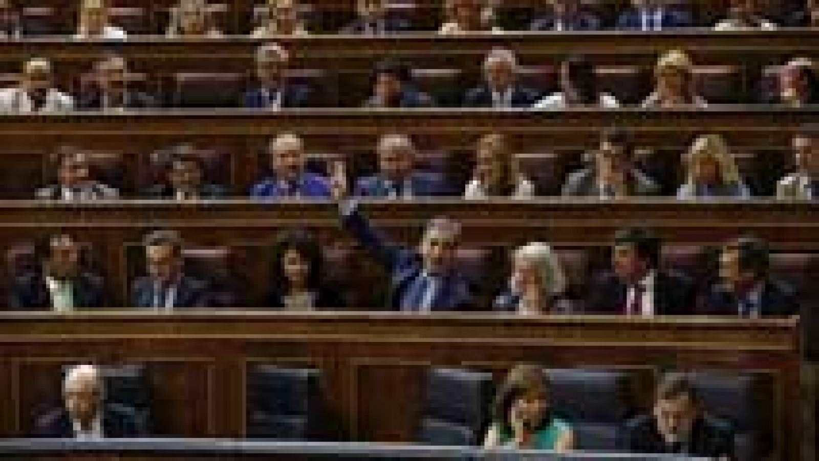 Telediario 1: El Congreso rechaza, con los votos del PP y UPN, las enmiendas a la totalidad de los Presupuestos 2016 | RTVE Play