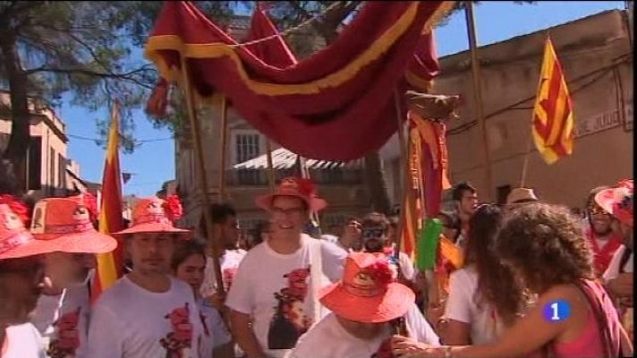 Informatiu Balear - Les autoritats passen sota pal·li