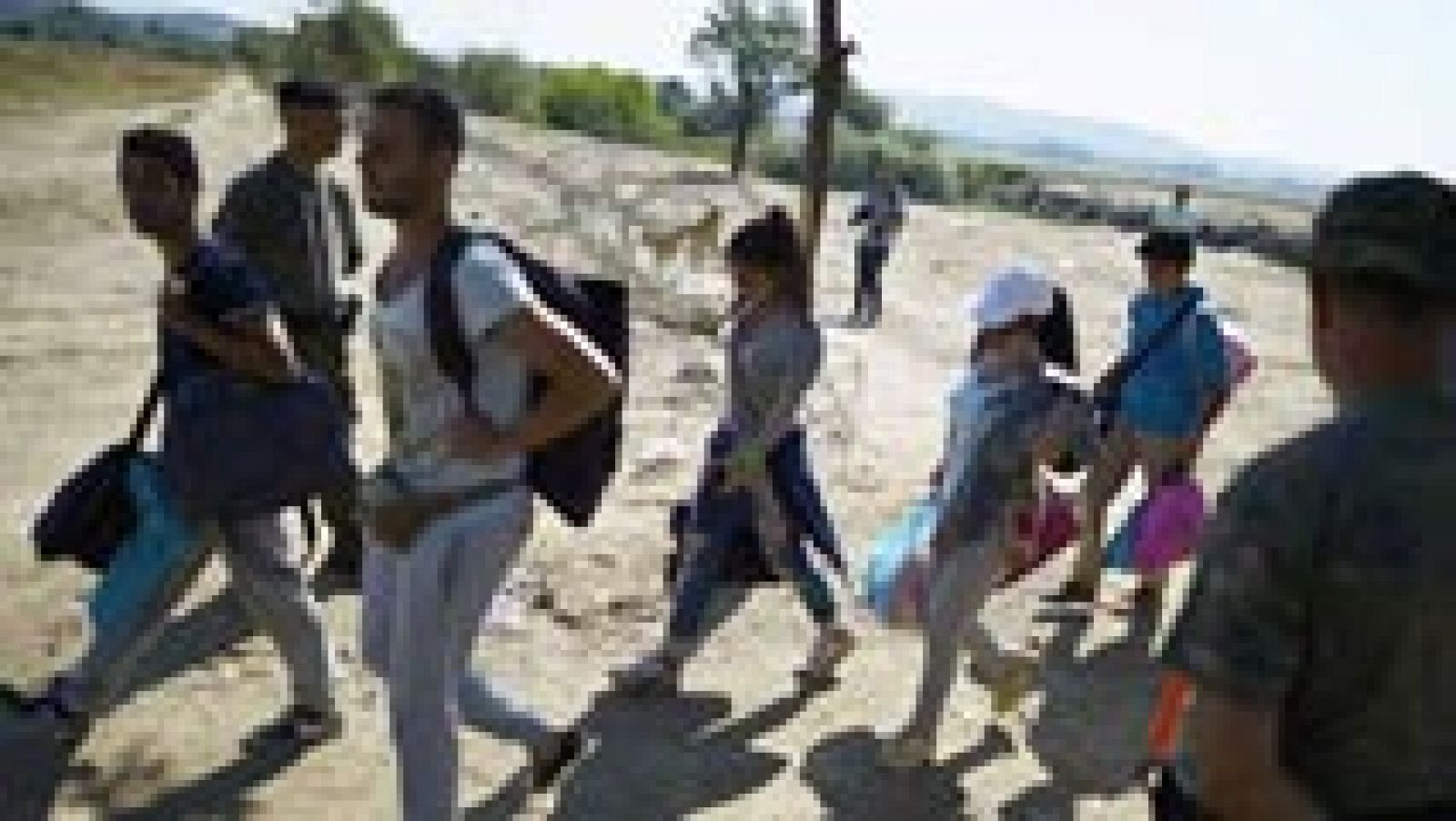 Telediario 1: La mayoría de personas que llegan a Europa son refugiados | RTVE Play