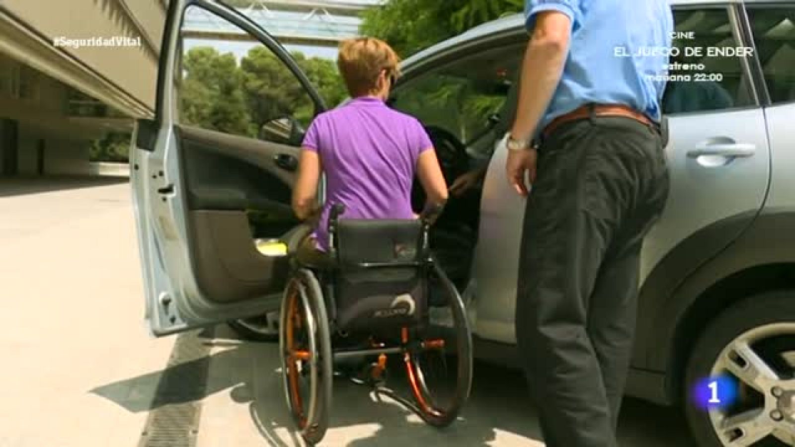 Seguridad Vital - 'El Laboratorio' - Nuestros presentadores se ponen en la piel de Isidre Esteve | Ver