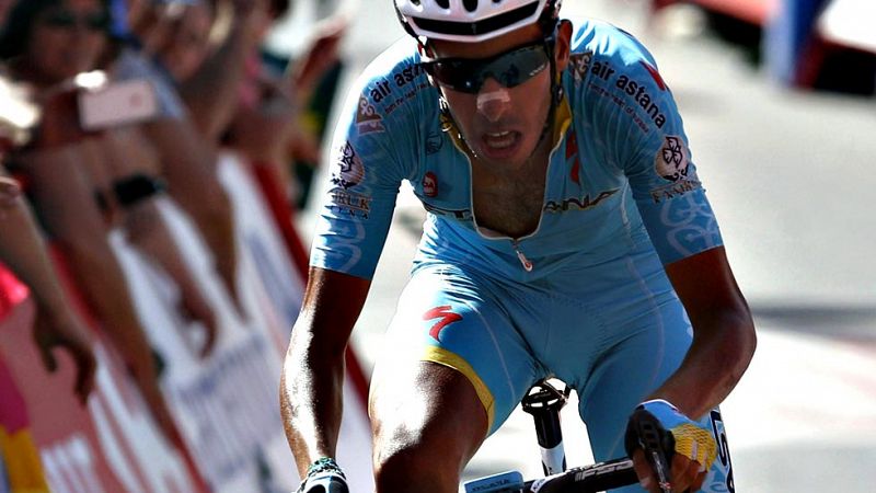 El español Mikel Landa (Astana) se impuso en solitario en la undécima etapa de la Vuelta a España, disputada entre Andorra La Vella y la cima de Cortals D'Encamp, de 138 kilómetros, la jornada reina de la presente edición en la que su compañero itali