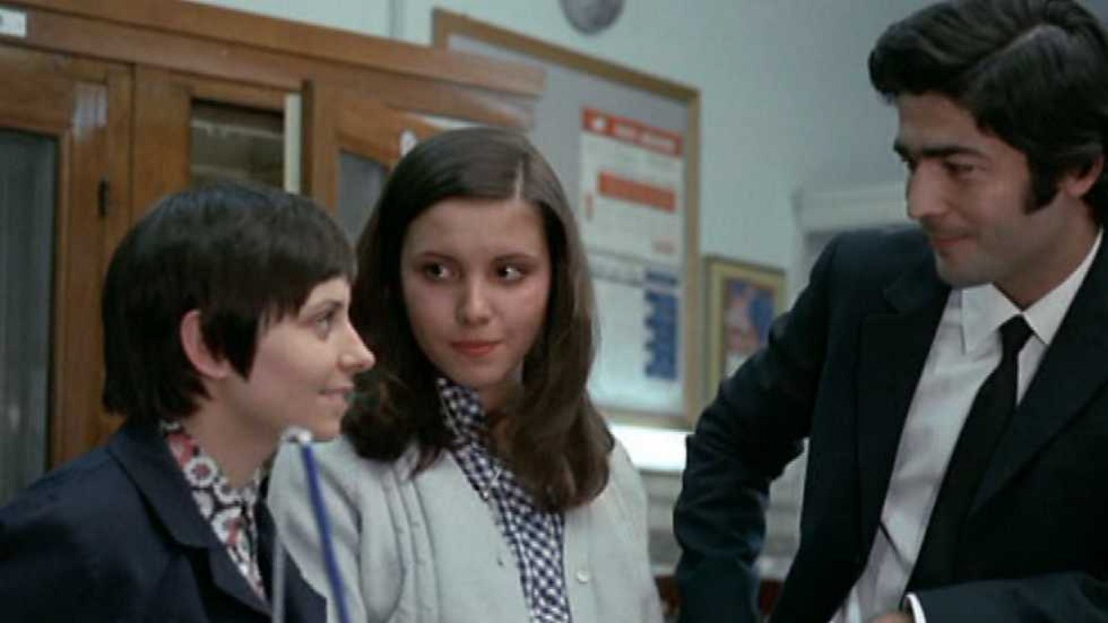 Historia de nuestro cine - Españolas en París (presentación) - ver ahora