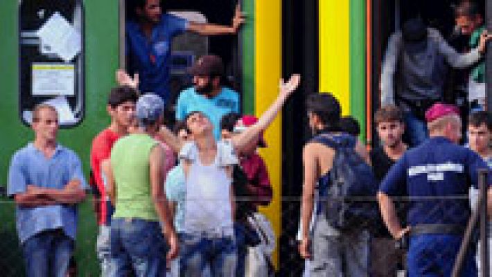 Telediario 1 - Telediario 2 en 4' - 03/09/15