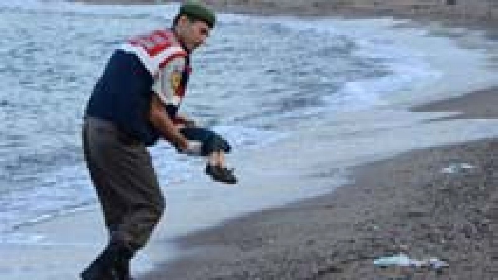 Telediario 1: El padre de Aylan rechaza la oferta de asilo de Canadá: "Las manos de mis niños escaparon de las mías" | RTVE Play