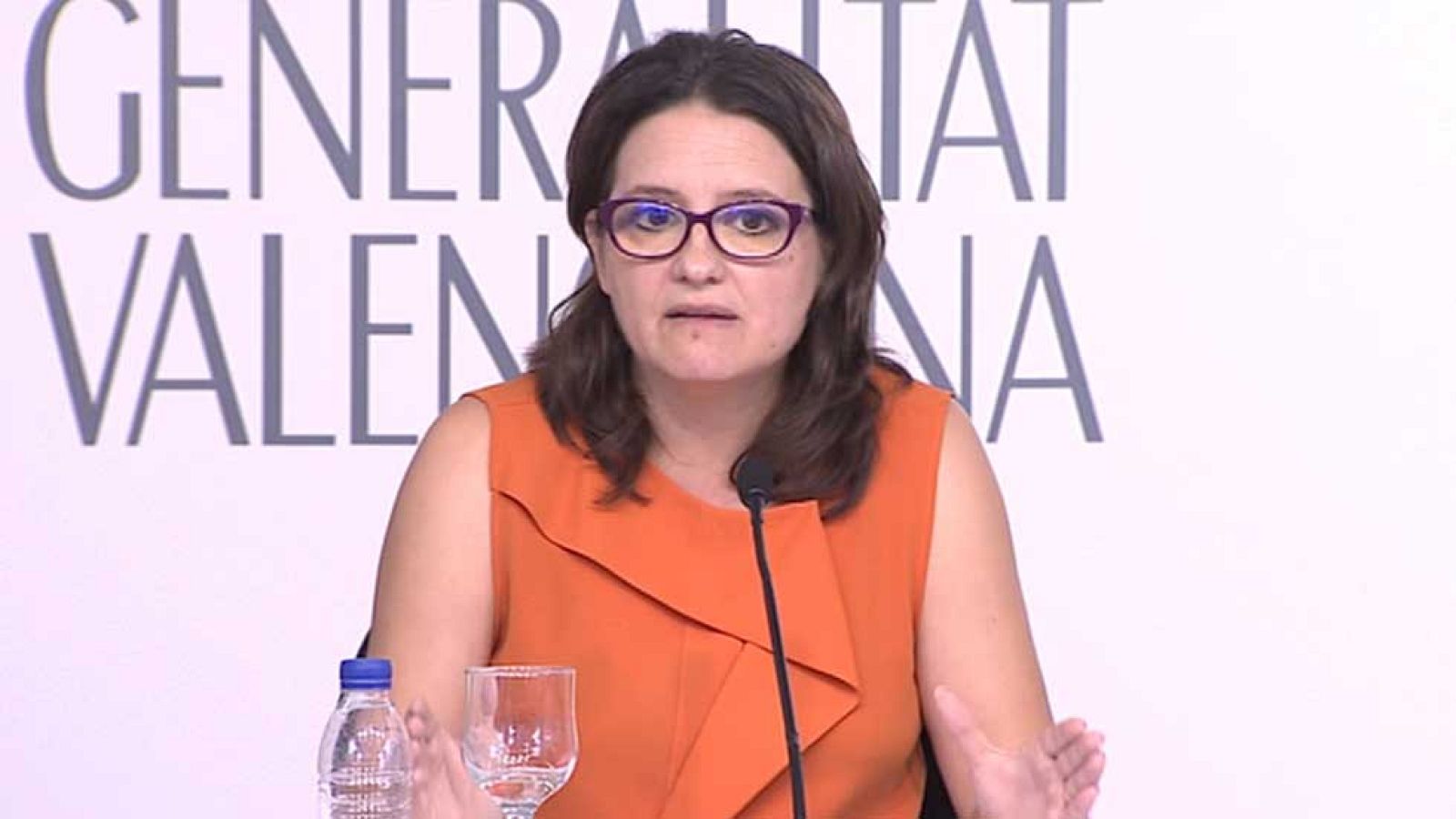 Comunidades autónomas y ayuntamientos se ofrecen para acoger a algunos de los refugiados que llegan a Europa