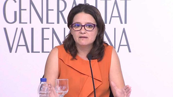 Telediario 1 - Comunidades y ayuntamientos se ofrecen para acoger refugiados de Siria