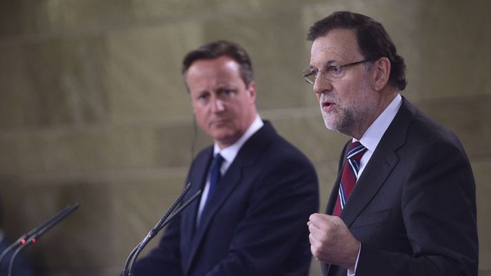 Telediario 1 - Cameron dice que Cataluña "debe ajustarse a la ley"