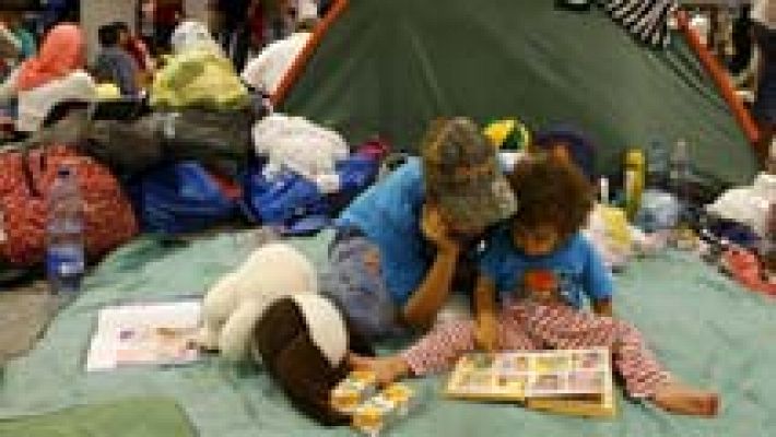 Telediario 1 - El drama de los niños refugiados