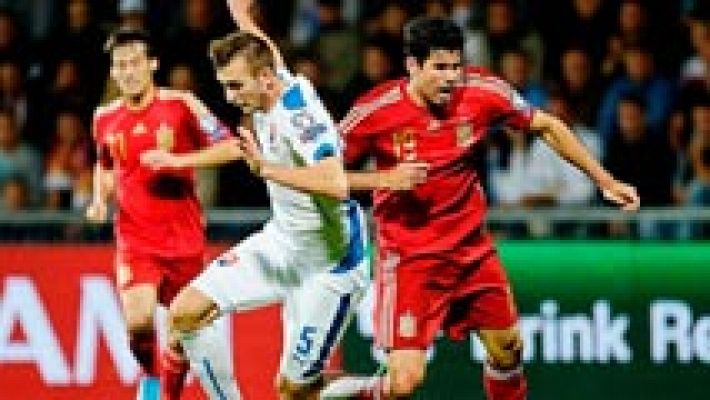 España se juega el liderato del grupo ante Eslovaquia