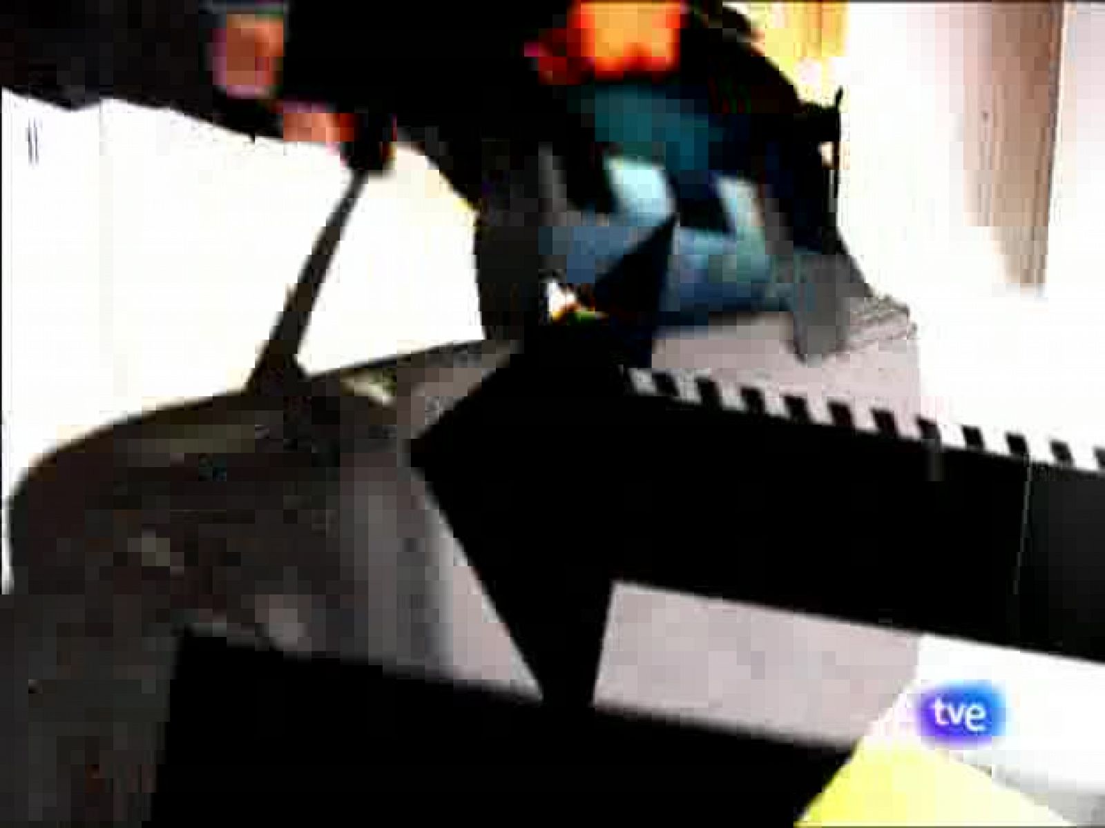 Repor - Domicilio el cementerio - Tarde de toros - Repor | Ver