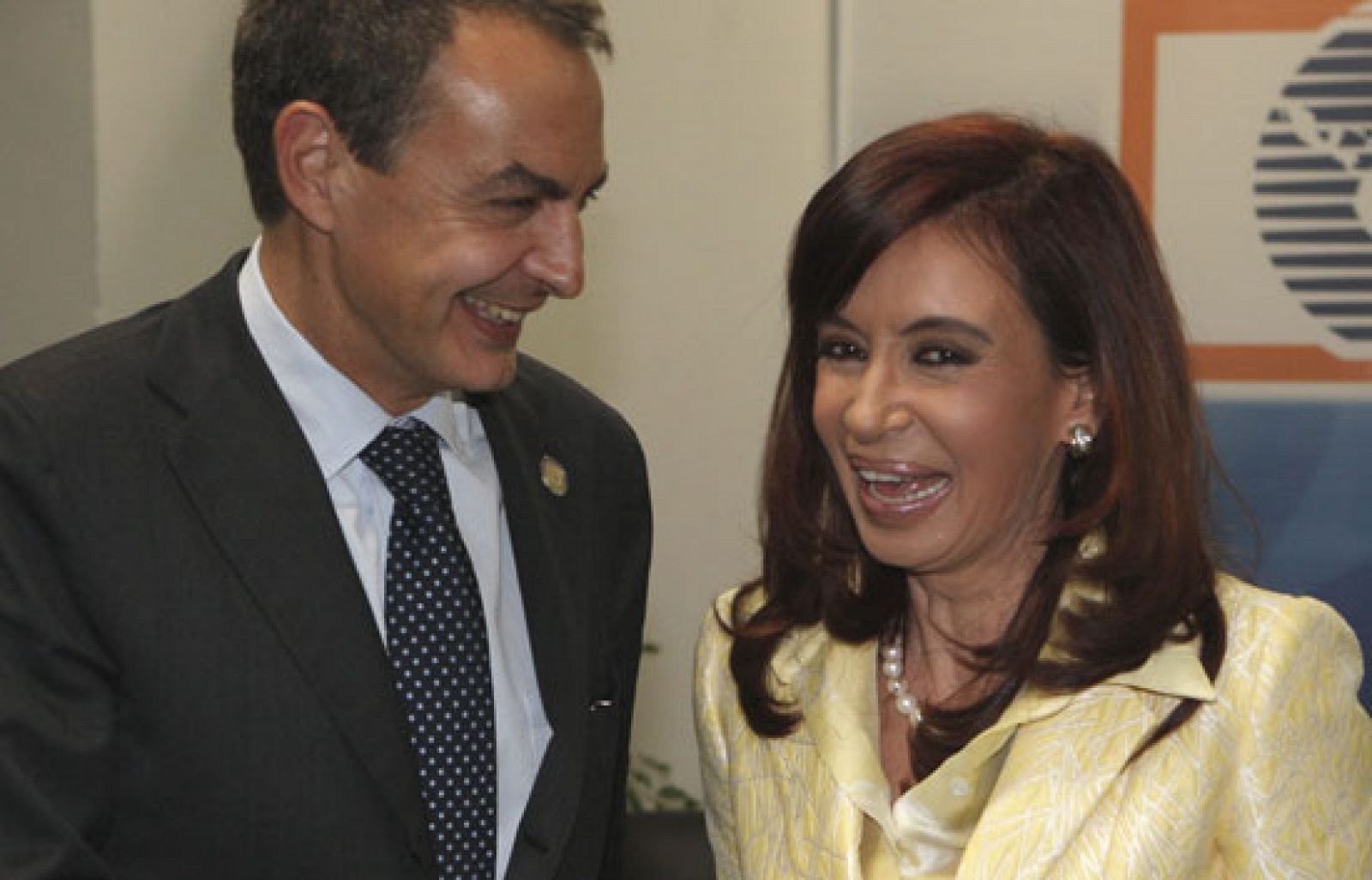 Zapatero recibe garantías de presidenta argentina para las empresas españolas