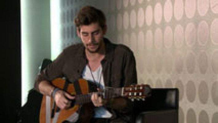 Telediario 1 - Álvaro Soler triunfa con su pop mestizo, con toques electrónicos y latinos