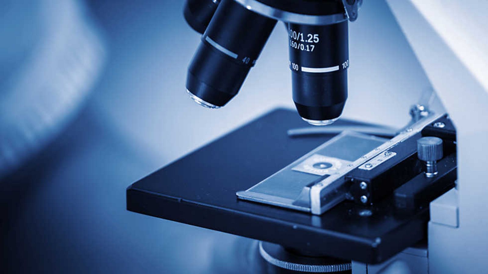 Documenta2 - Nanotecnologías. La Revolución invisible: ¿El hombre mejorado? - Ver ahora