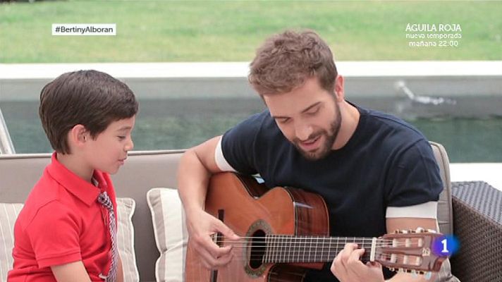 Pablo Alborán canta "Solamente tú"