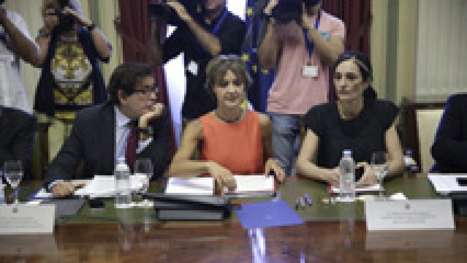 Principio de acuerdo entre ganaderos, la industria y la distribución para subir los precios de la leche en origen