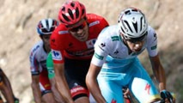 Dumoulin resiste a todos los ataques en La Quesera y Roche se lleva la etapa