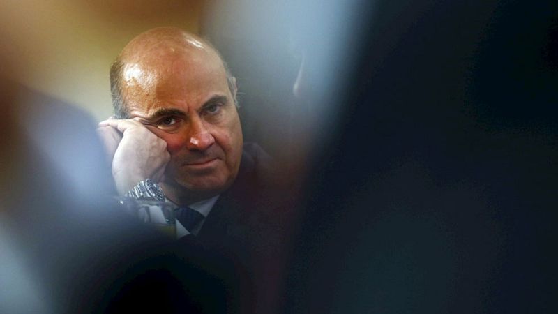 De Guindos dice que los mercados temen una reversión de las reformas en España tras las generales 