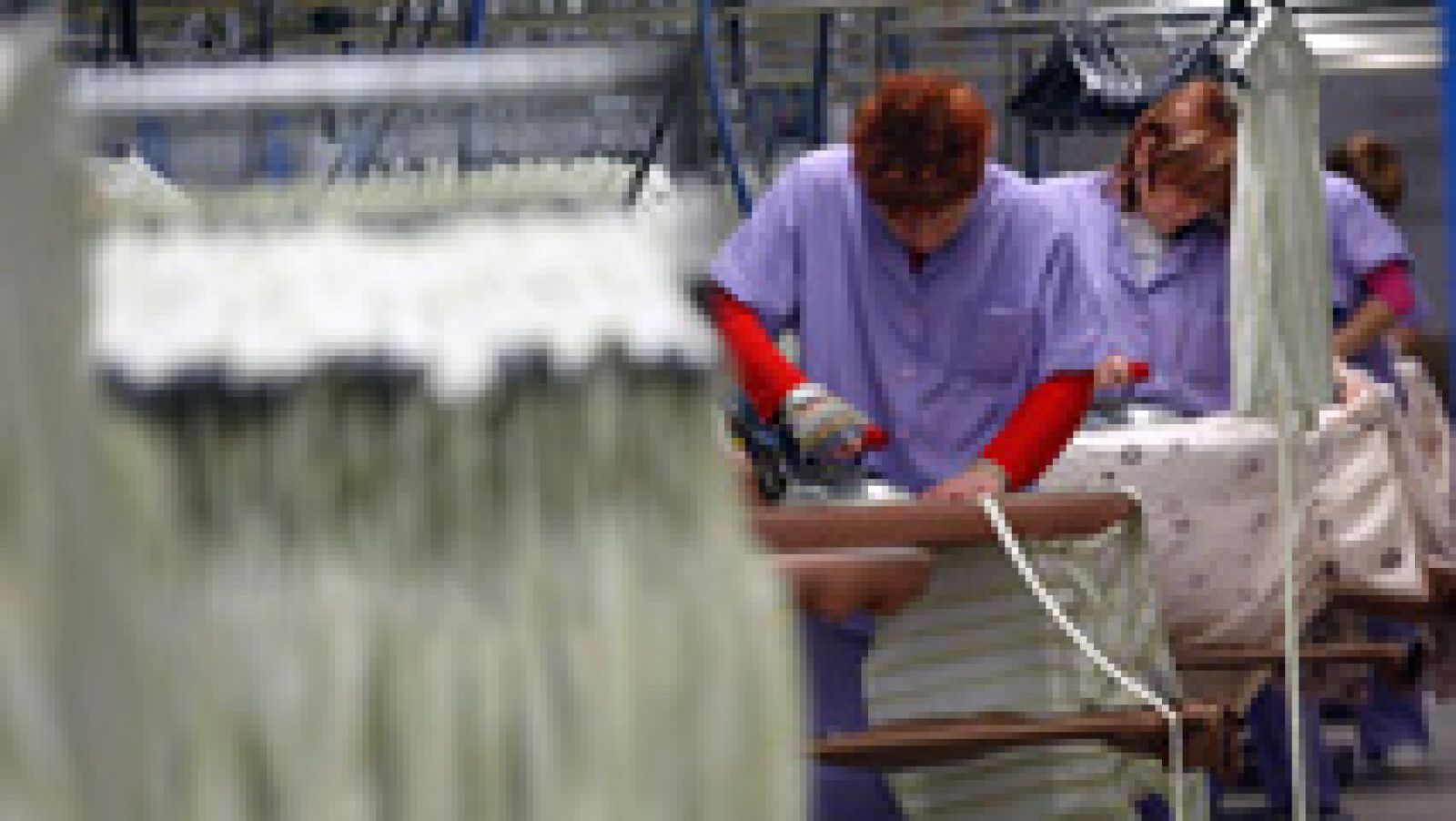 Telediario 1: La industria textil representa más del 2,5% del PIB de España y emplea a 125.000 personas | RTVE Play