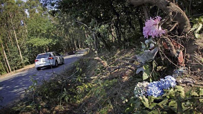 Telediario 1 - Se cumple una semana del accidente en el rally de Carral
