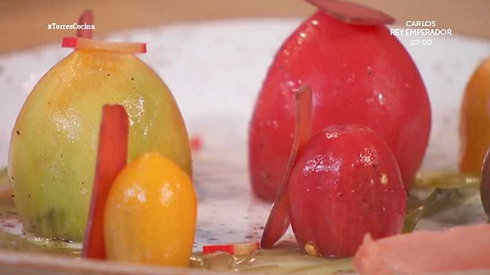 Torres en la cocina - Tomate
